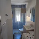 Lolo Vivienda De Uso Turistico 09-27 *