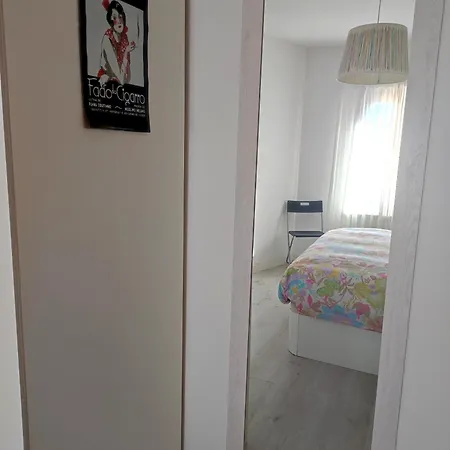 Loló Vivienda De Uso Turístico 09-27 *