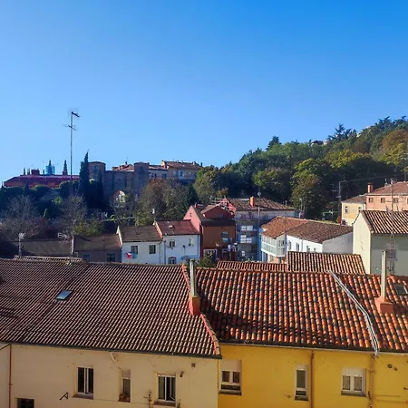 Loló Vivienda De Uso Turístico 09-27 * Burgo