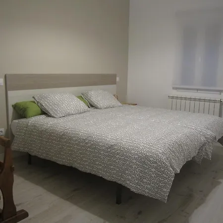 Lolo Vivienda De Uso Turistico 09-27 アパート *