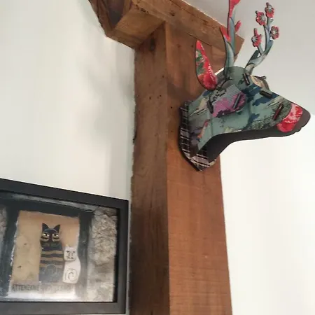 Lolo Vivienda De Uso Turistico 09-27 *