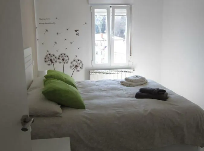 Appartement Lolo Vivienda De Uso Turistico 09-27 *